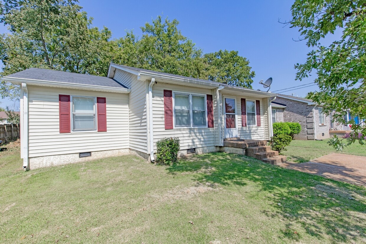Photo - 857 Heritage Cir (Nashville, TN)