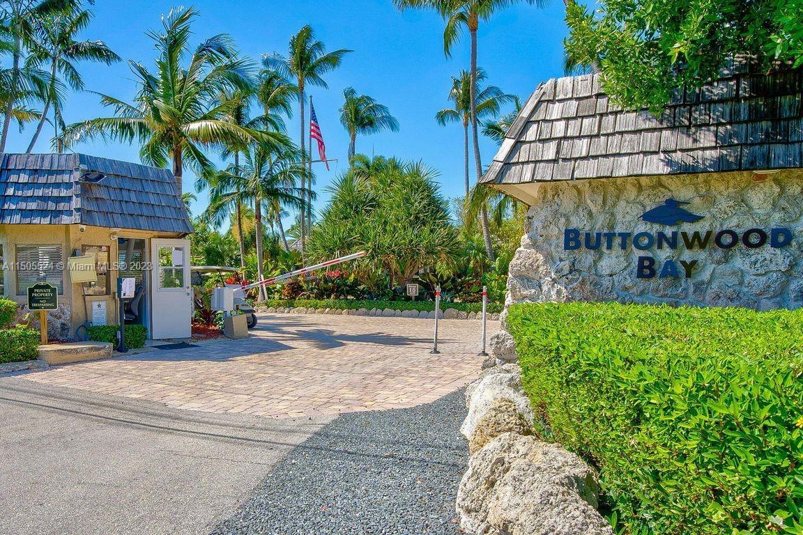 Primary Photo - 96000 Overseas Hwy
