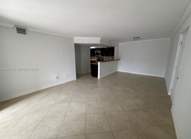 Foto del edificio - 18870 NW 57th Ave