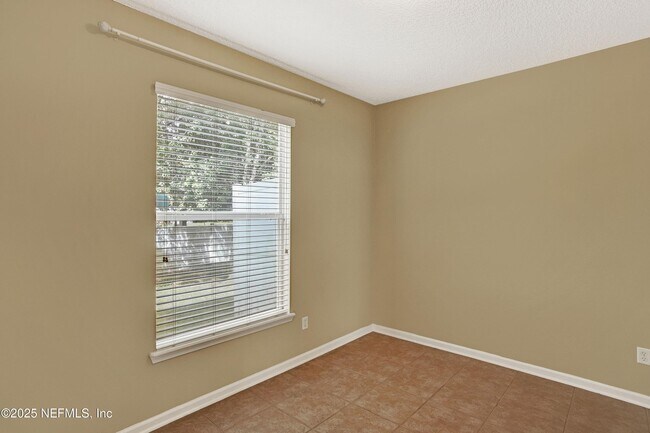 Building Photo - 12214 Sweet Branch Ct