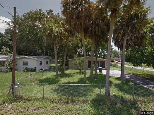 Building Photo - 873 Van Buren St