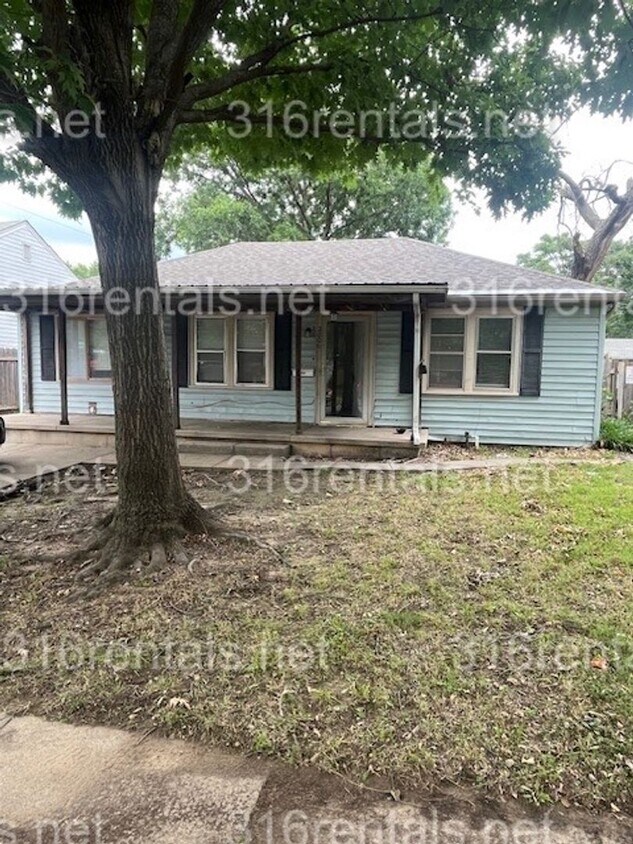 Foto principal - $1025 - 3 bedroom / 1.5 bathroom - Single ...