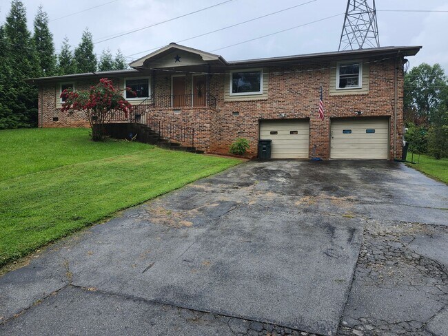 Foto del edificio - 3903 Kingsbridge Rd