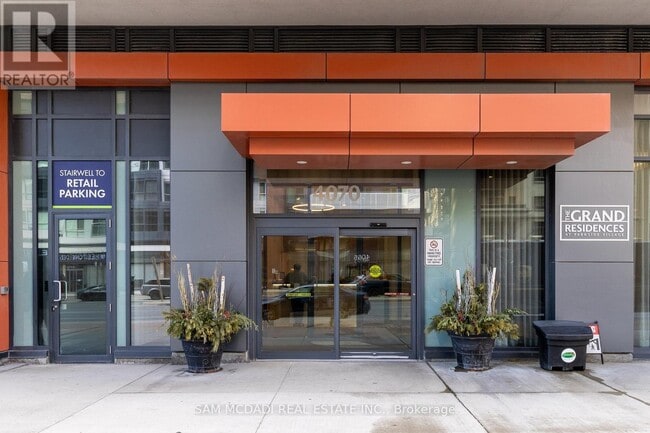 Building Photo - 4070-4070 Confederation Pkwy