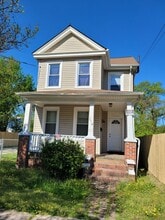 Building Photo - 2318 Lansing Ave