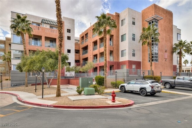 Building Photo - 51 E Agate Ave
