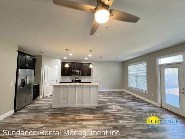 Building Photo - 3 br, 2 bath House - 2-A Newcastle Drive