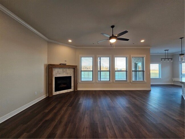 Building Photo - 1450 Sessile Oak Wy