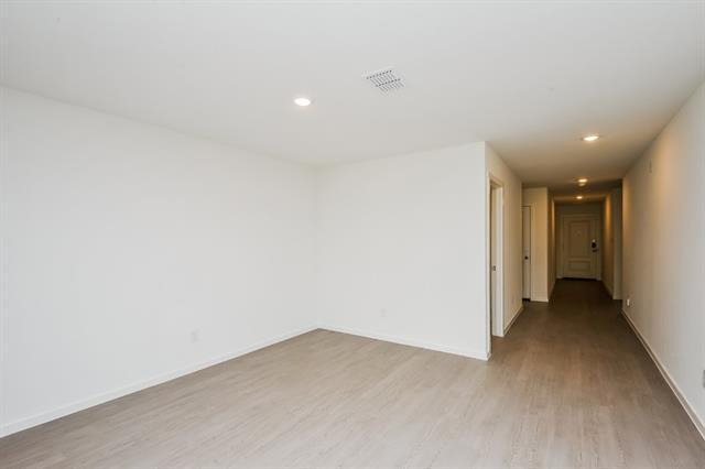 Foto del edificio - 2724 Mistwood Dr