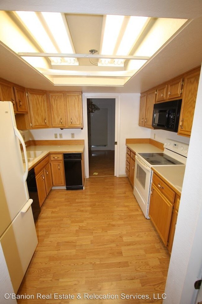 Foto del edificio - 3 br, 2.5 bath House - 1941 Eastridge Drive