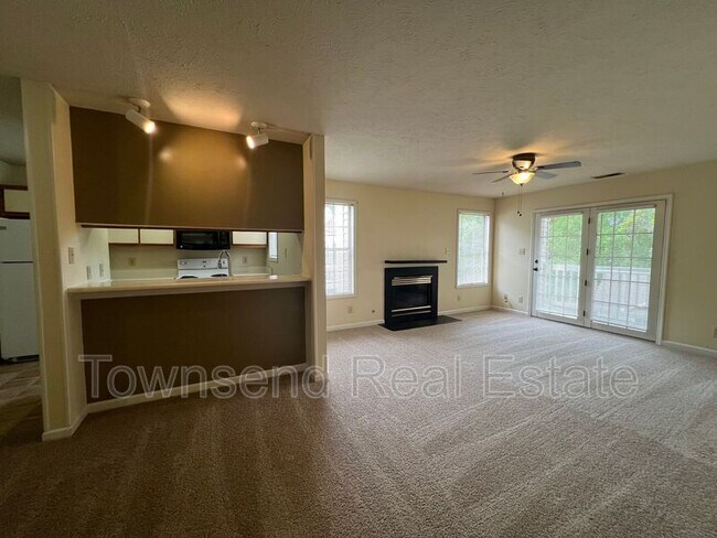 Foto del edificio - 2705 Preston Woods Ln