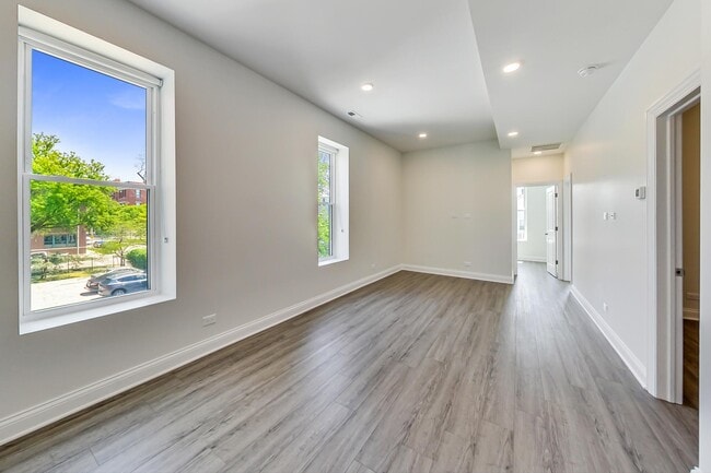 Foto del edificio - 2312 W Ohio St