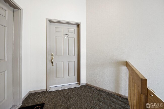 Foto del edificio - 3373 Cypress Ct