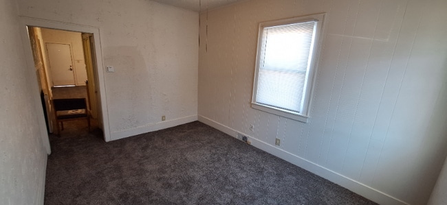 Building Photo - 1817 7th St