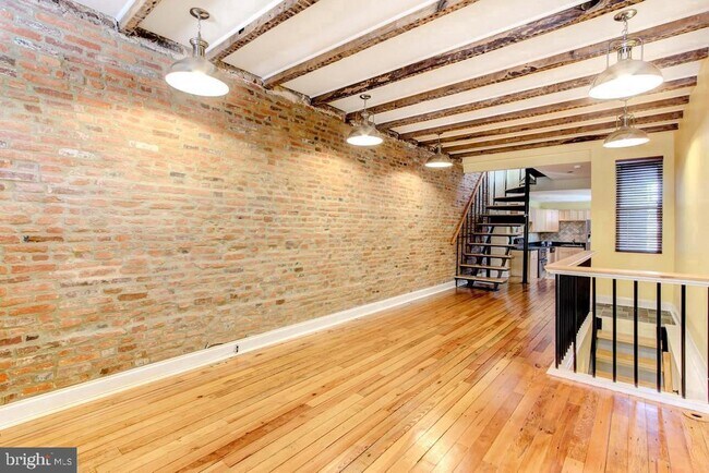 Foto del edificio - 1108 S Highland Ave