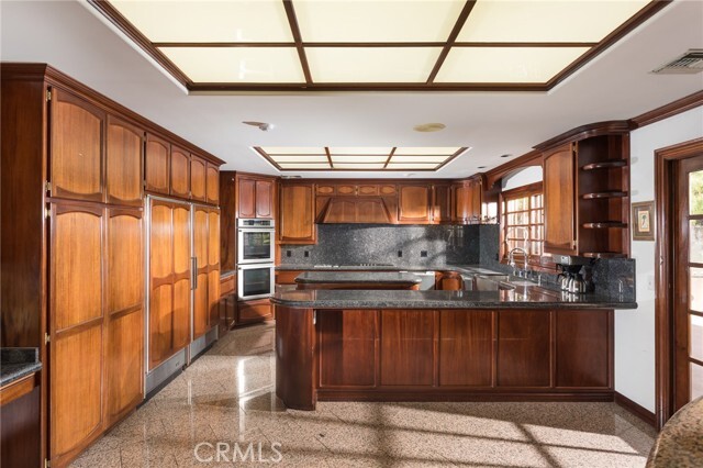 Foto del edificio - 16132 Santa Barbara Ln
