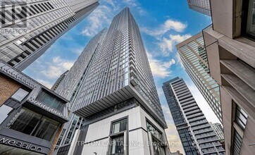 Building Photo - 8 Cumberland St