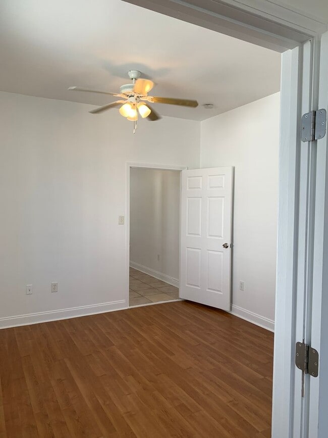 Photo - 8809 Colapissa St Apartment