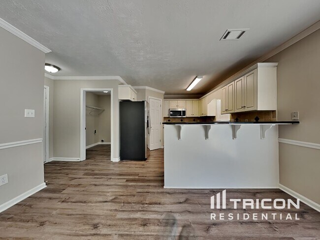 Foto del edificio - 7615 Main St