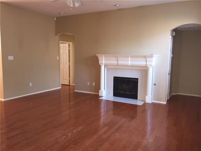 Foto del edificio - 9410 Shirland Ln