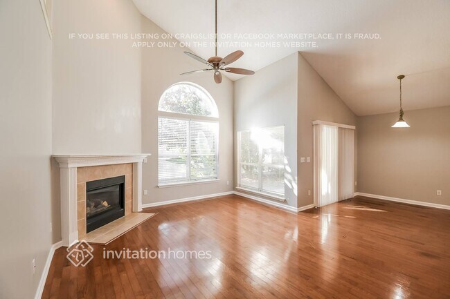 Foto del edificio - 798 Briarcreek Rd