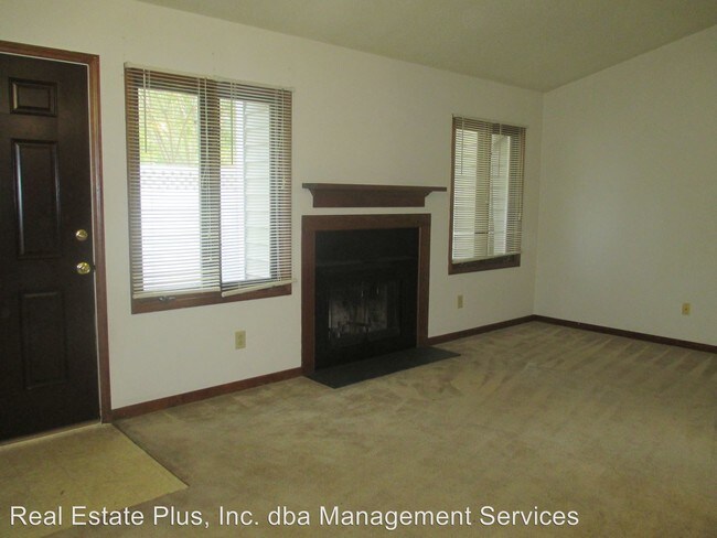 Building Photo - 2 br, 1 bath House - 1554 College Way