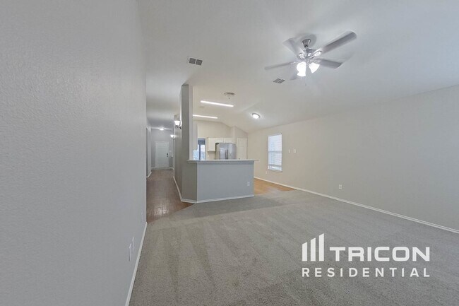 Foto del edificio - 1073 Harriman Dr