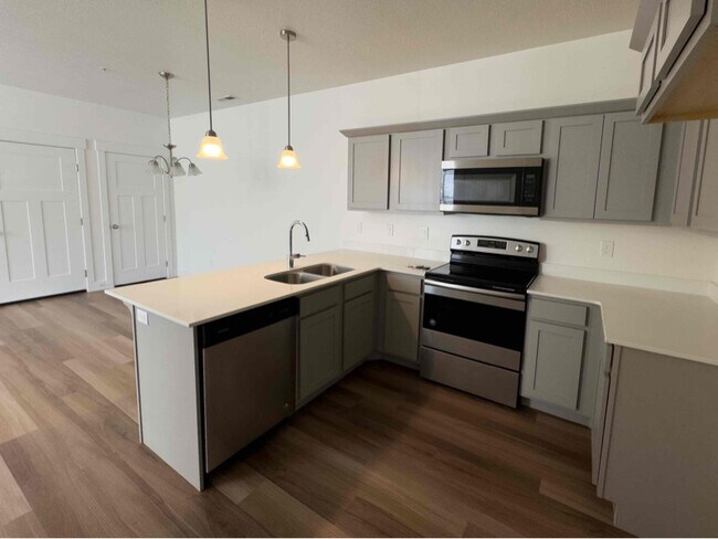 Foto del edificio - 1794 W Eaglewood Dr