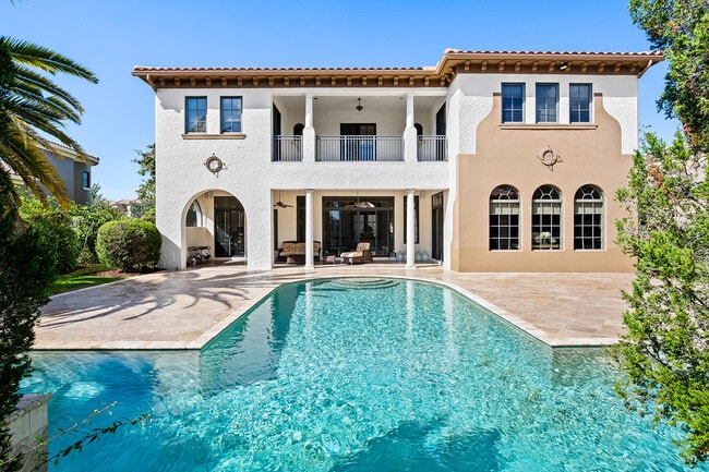 Building Photo - 7040 Long Leaf Dr