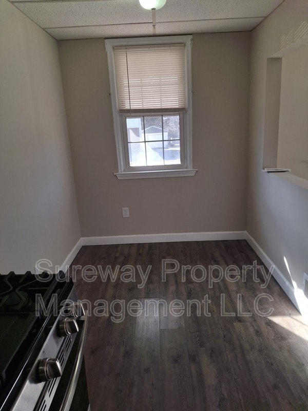 Foto del edificio - 915 W Browning Rd