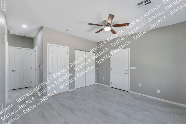 Foto del edificio - 1625 N Mountain View Ave
