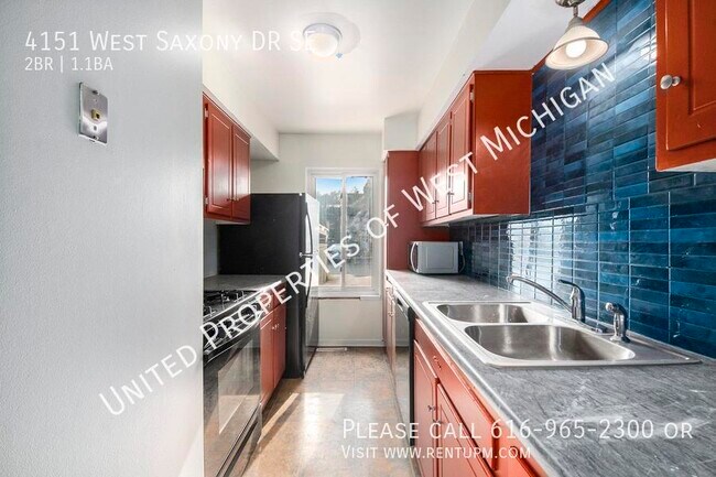Building Photo - 4151 W Saxony Dr SE