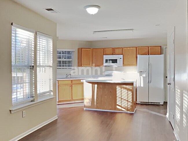 Foto del edificio - 13216 Brown Grier Road