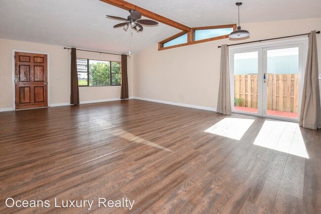 Building Photo - 3 br, 2 bath House - 380 Brookline Ave