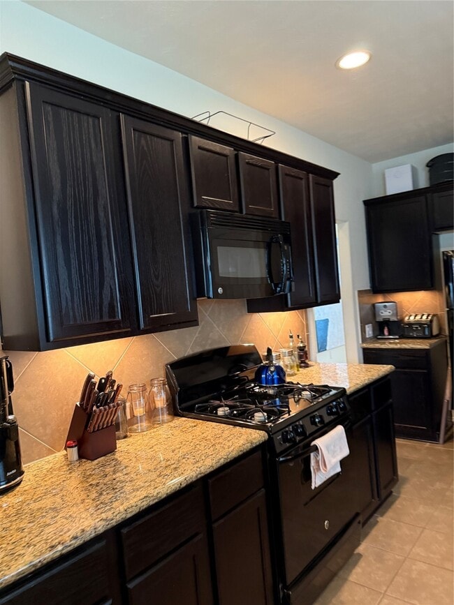 Foto del edificio - 8315 Quest Ct