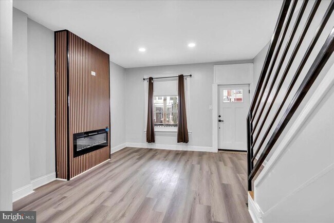 Building Photo - 4229 Romain St