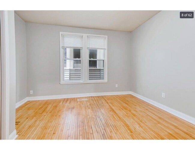 Foto del edificio - 994 Iglehart Ave