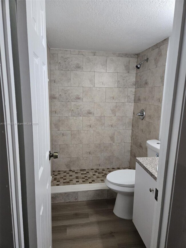Foto del edificio - 1700 NW 58th Terrace