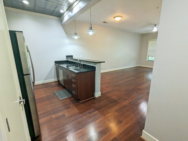 Foto del edificio - 425 Chapel St SW