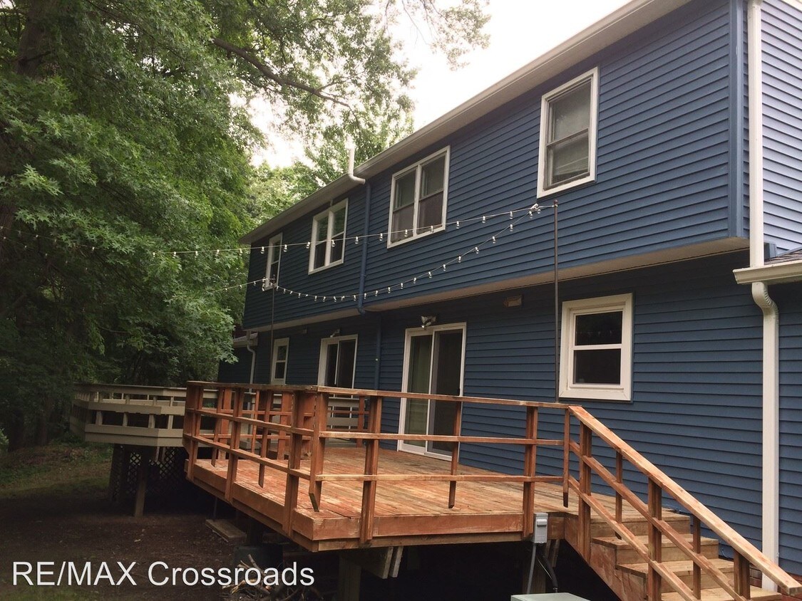 Foto del edificio - 847-867 Cahoon Rd