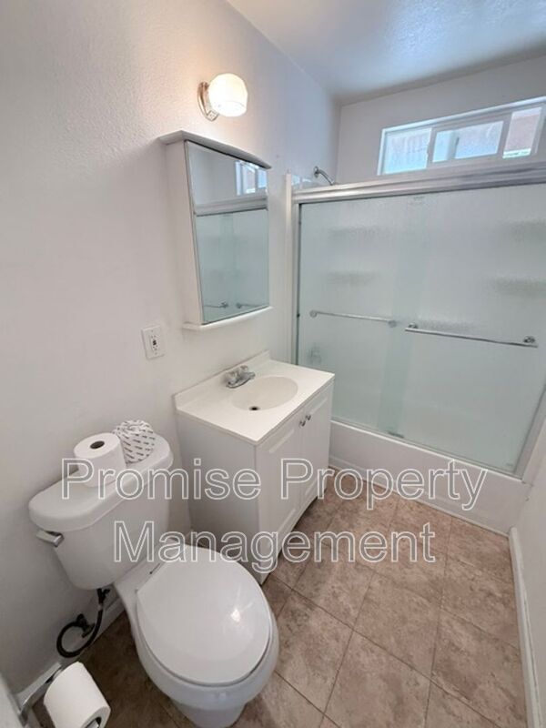 Foto del edificio - 413 S Freeman St