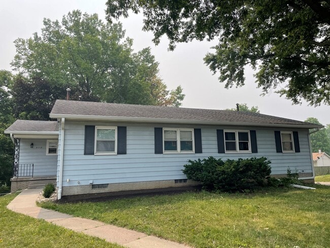 Building Photo - 2111 Judson Ct
