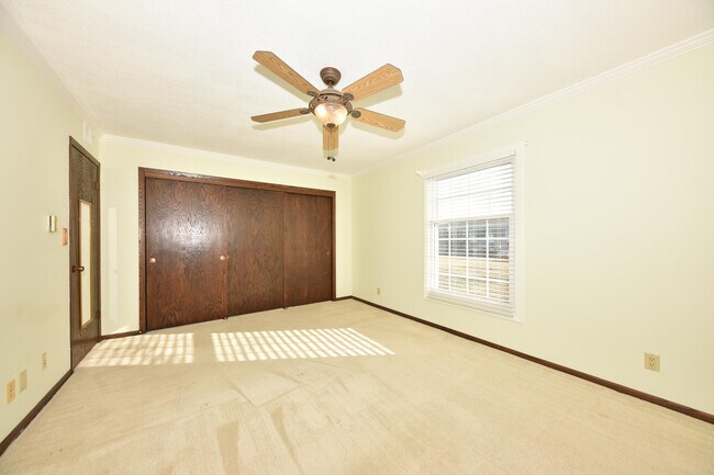 Foto del edificio - 2076 Chateau Ct