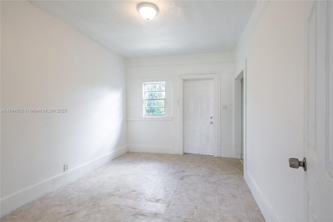 Building Photo - 768 NW 35th St