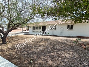 Building Photo - 6434 E Fordham Dr