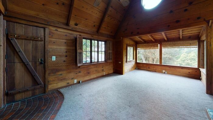 Primary Photo - One Bedroom in Downtown Carmel By The Sea