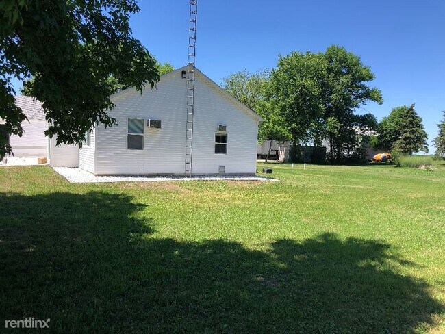 Building Photo - 2 br, 1 bath House - 1433 Highway 18