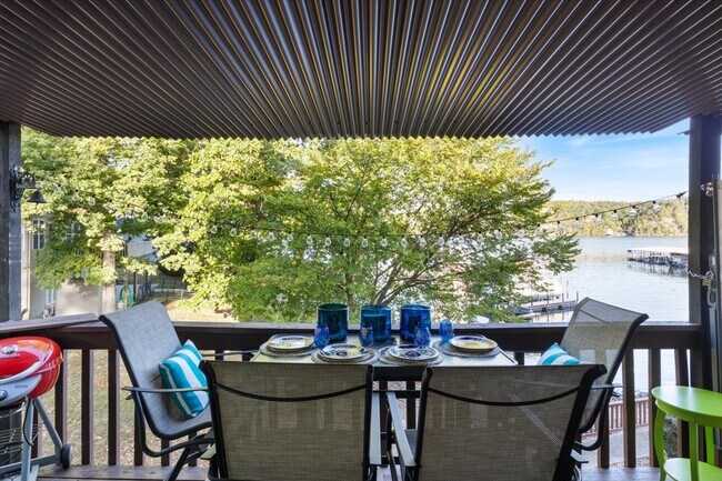 Foto del edificio - 6620 Weston Point Dr