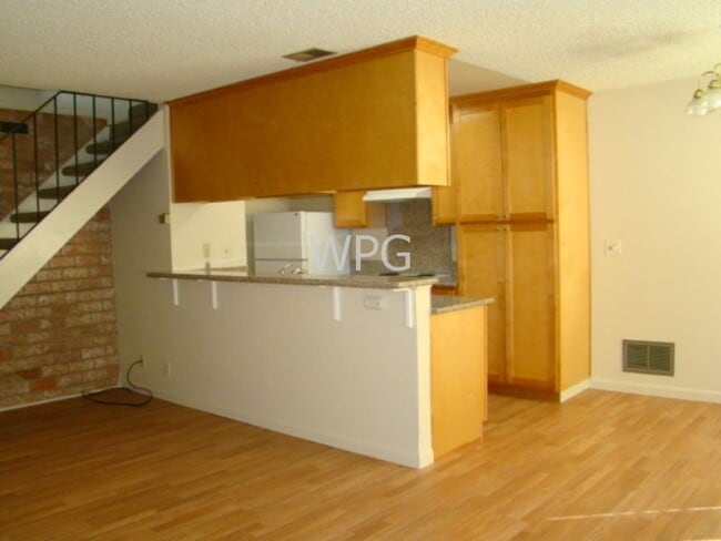 Foto del edificio - 2300 Samaritan Pl