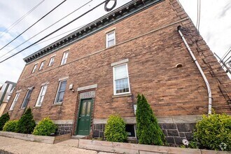 Building Photo - 4012 Liberty Ave